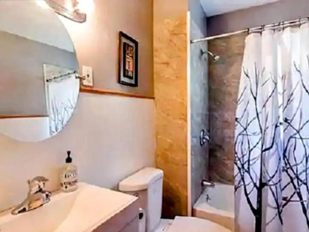 Lovely! Near Cleve Clinic/Uh/Cwru/Dwntwn W/Porch Villa Cleveland Eksteriør billede